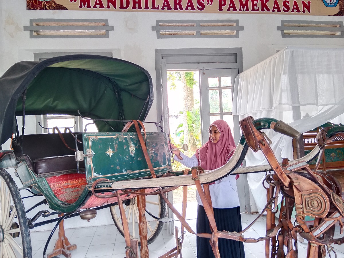 Koleksi Museum Mandilaras Pamekasan Tidak Murni Peninggalan Keraton ...