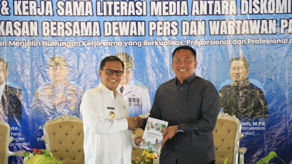 Dewan pers