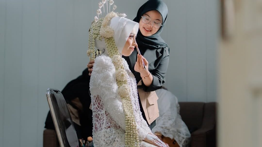 make up artist Sumenep