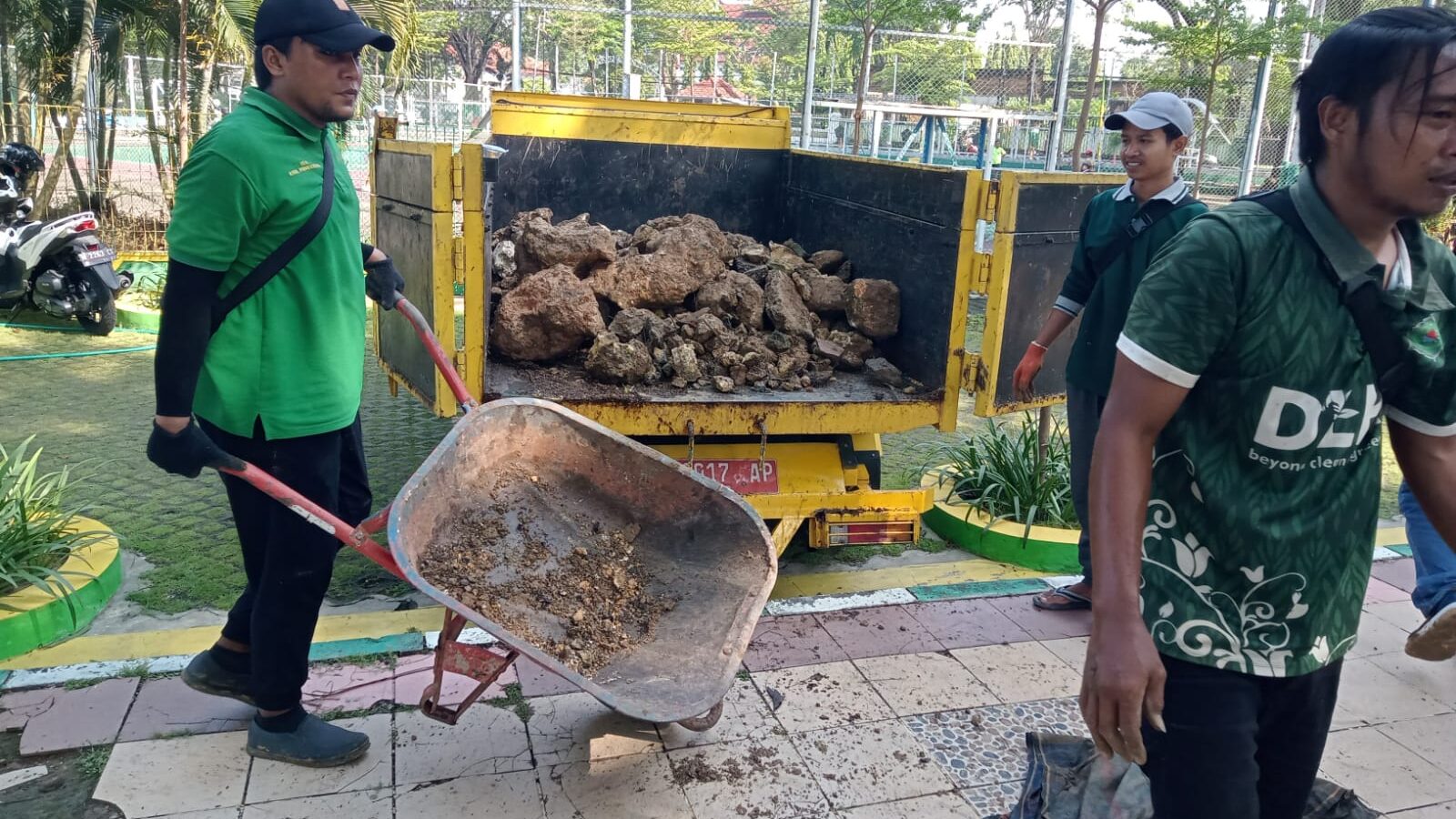 kerja bakti