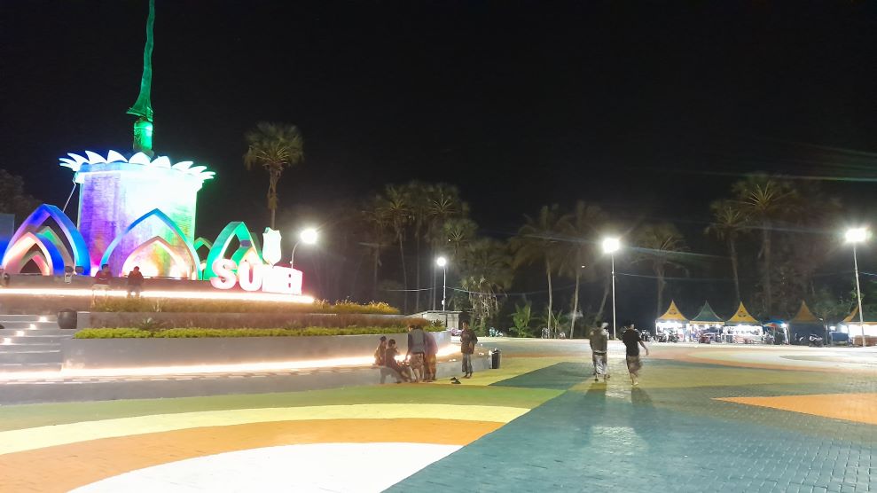 Tugu Keris