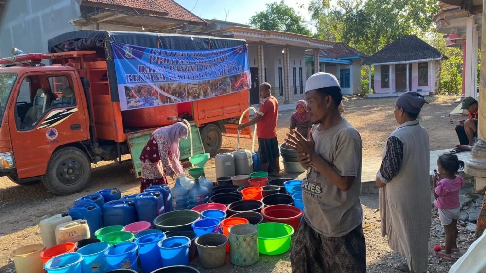 Droping Air Bersih