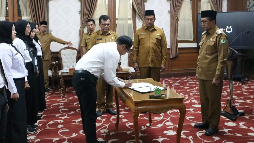Jual Beli Jabatan