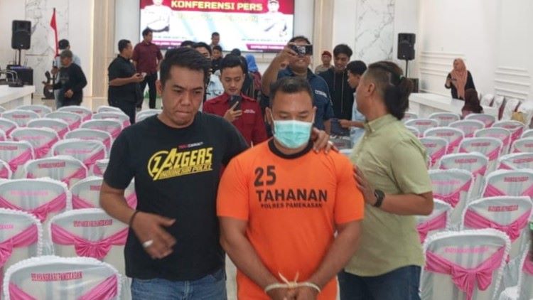 Penganiayaan Kurir