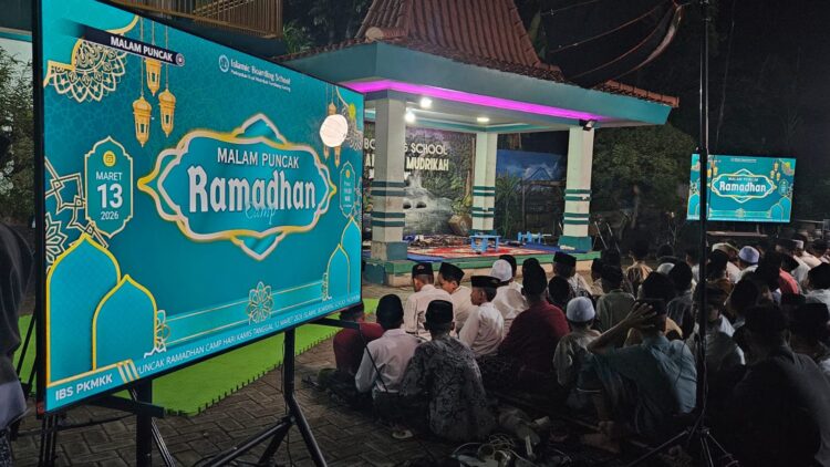 TEROBOSAN: Program Ramadan Camp 2026 di IBS Padepokan Kyai Mudrikah Kembang Kuning (PKMKK) Pamekasan dirancang untuk membangun resiliensi emosional generasi santri di era digital. (KM/IST)
