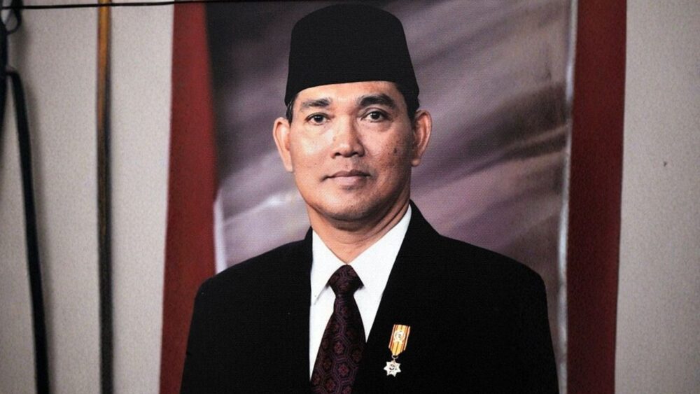 Try Sutrisno