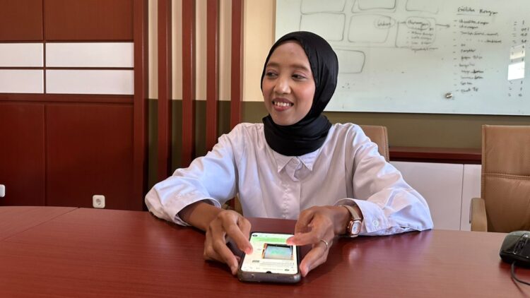 Fitri Yuliana, Dosen Program Studi Bahasa dan Kebudayaan Inggris Fakultas Bahasa Asing UNIBA Madura. (Moh. Razin/Kabar Madura)