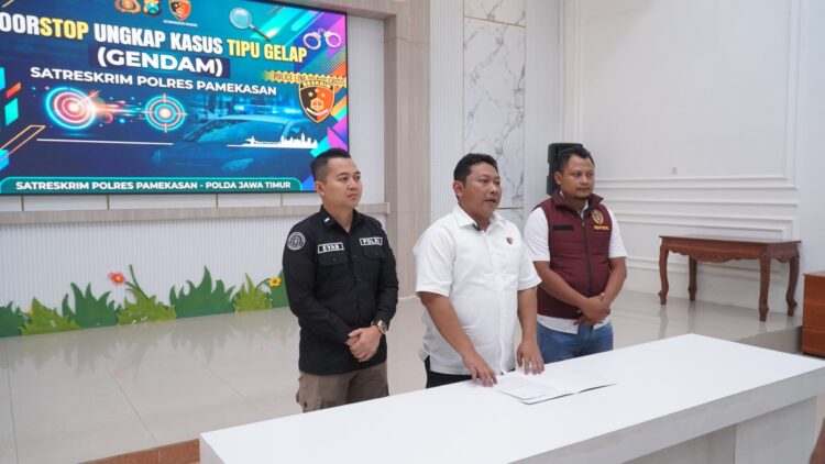 MERESAHKAN: Polres Pamekasan mengungkap kasus tipu gelap bermodus gendam yang korbannya seorang kakek berumur 81 tahun. (Ist/Kabar Madura)