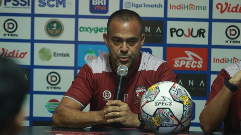 Pelatih Madura United
